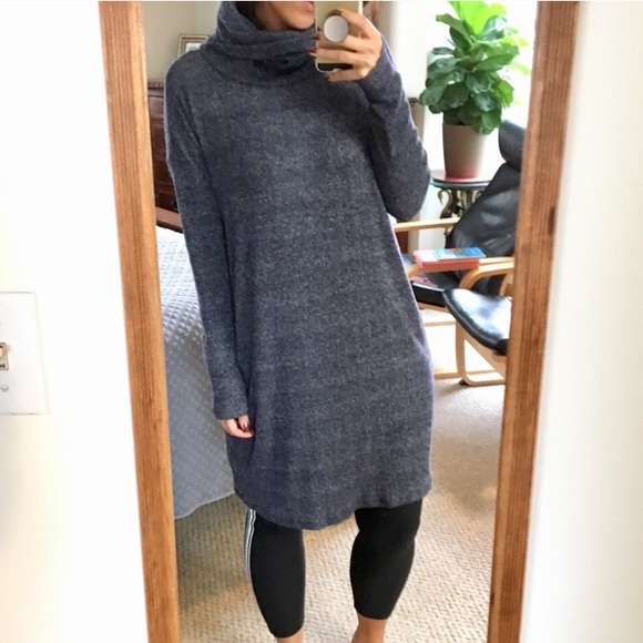 GAP Dresses & Skirts - NEW WITH TAG GAP TURTLENECK SWEATER DRESS